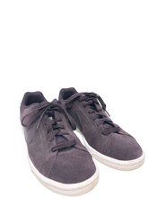 Load image into Gallery viewer, Sneakers/Athletic
