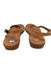 Load image into Gallery viewer, Sandals
