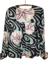 Load image into Gallery viewer, Blouse
