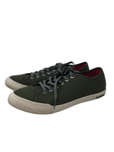 Load image into Gallery viewer, Sneakers/Athletic
