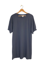 Load image into Gallery viewer, Dress
