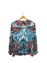 Load image into Gallery viewer, Blouse
