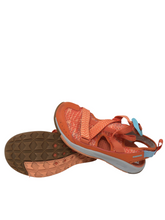 Load image into Gallery viewer, Sandals
