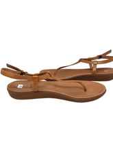 Load image into Gallery viewer, Sandals
