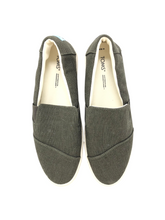 Load image into Gallery viewer, Loafers
