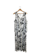 Load image into Gallery viewer, Dress
