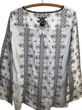 Load image into Gallery viewer, Blouse
