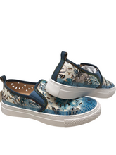 Load image into Gallery viewer, Loafers
