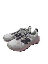Load image into Gallery viewer, Sneakers/Athletic
