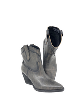 Load image into Gallery viewer, Booties
