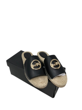 Load image into Gallery viewer, Sandals
