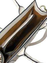 Load image into Gallery viewer, Purse
