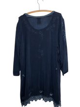 Load image into Gallery viewer, Tunic
