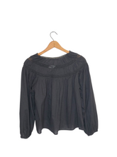 Load image into Gallery viewer, Blouse
