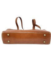Load image into Gallery viewer, Purse

