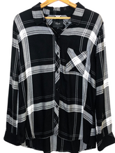 Load image into Gallery viewer, Blouse
