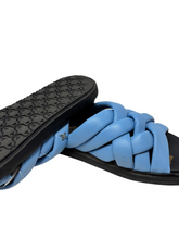 Load image into Gallery viewer, Sandals
