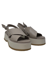 Load image into Gallery viewer, Sandals
