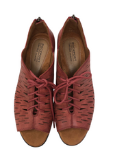 Load image into Gallery viewer, Heels
