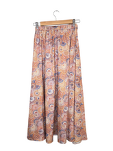 Load image into Gallery viewer, Skirt
