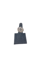 Load image into Gallery viewer, Ring
