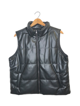 Load image into Gallery viewer, Vest
