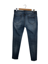 Load image into Gallery viewer, Jeans
