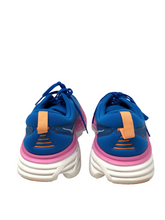 Sneakers/Athletic