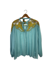 Load image into Gallery viewer, Blouse
