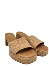 Load image into Gallery viewer, Sandals
