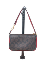 Load image into Gallery viewer, Purse
