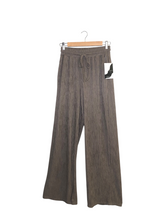 Load image into Gallery viewer, Pants Set
