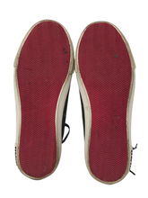 Load image into Gallery viewer, Sneakers/Athletic
