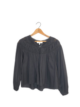Load image into Gallery viewer, Blouse
