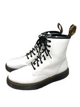 Load image into Gallery viewer, Boots
