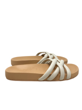 Load image into Gallery viewer, Sandals
