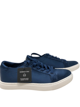 Load image into Gallery viewer, Sneakers/Athletic
