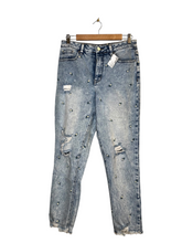 Load image into Gallery viewer, Jeans
