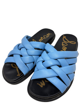 Load image into Gallery viewer, Sandals
