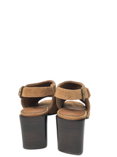 Load image into Gallery viewer, Slingbacks
