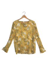 Load image into Gallery viewer, Blouse
