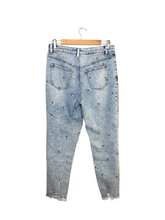 Load image into Gallery viewer, Jeans
