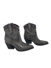 Load image into Gallery viewer, Booties
