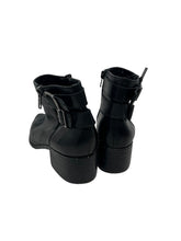 Load image into Gallery viewer, Shoe Size 7.5 Black Side Zipper Leather Booties

